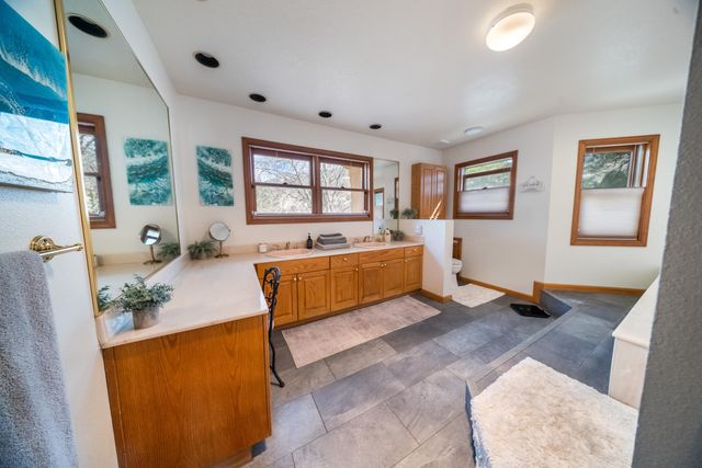 13704 Crested Butte Drive NE, Albuquerque, NM 87112