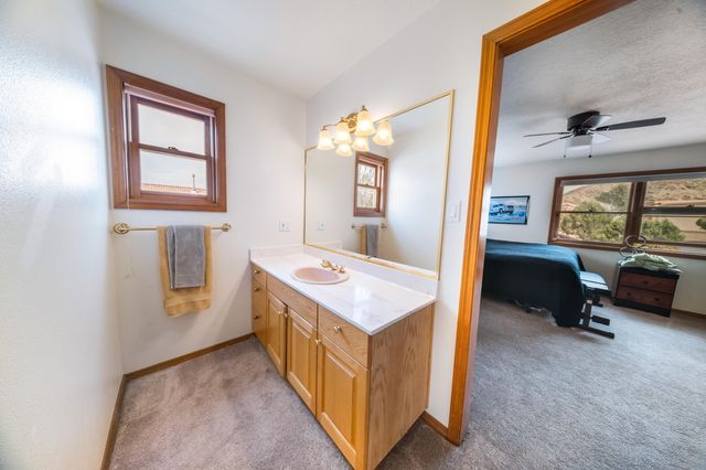 13704 Crested Butte Drive NE, Albuquerque, NM 87112