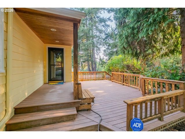 515 FULVUE Dr, Eugene, OR 97405