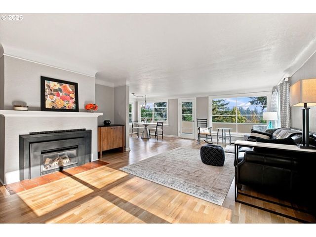 515 FULVUE Dr, Eugene, OR 97405
