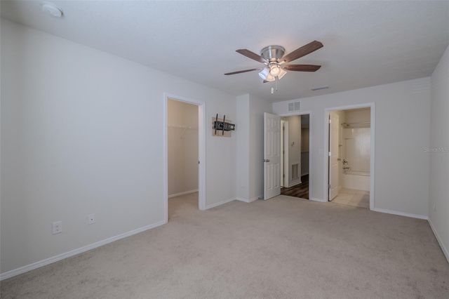 4734 WHITE SANDERLING CT COURT, Tampa, FL 33619