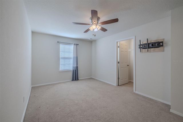 4734 WHITE SANDERLING CT COURT, Tampa, FL 33619