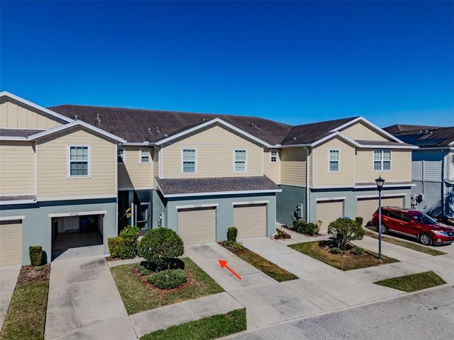 4734 WHITE SANDERLING CT COURT, Tampa, FL 33619