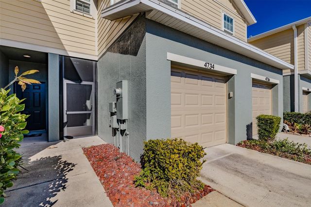 4734 WHITE SANDERLING CT COURT, Tampa, FL 33619
