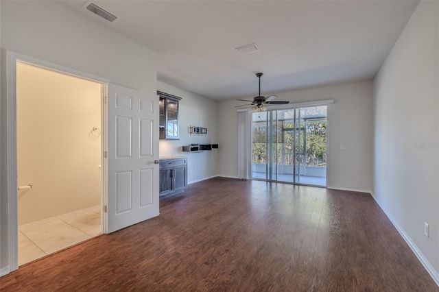 4734 WHITE SANDERLING CT COURT, Tampa, FL 33619