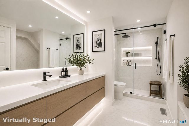 123 Harbor Drive 501, Stamford, CT 06902