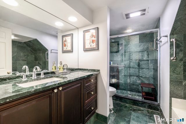 123 Harbor Drive 501, Stamford, CT 06902