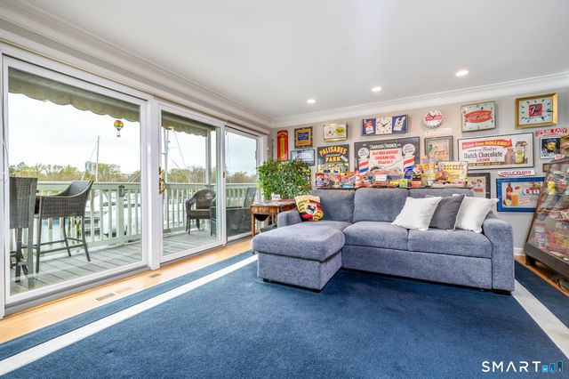 123 Harbor Drive 501, Stamford, CT 06902