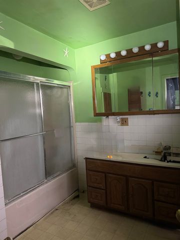 522 Mark Ave, Larned, KS 67550