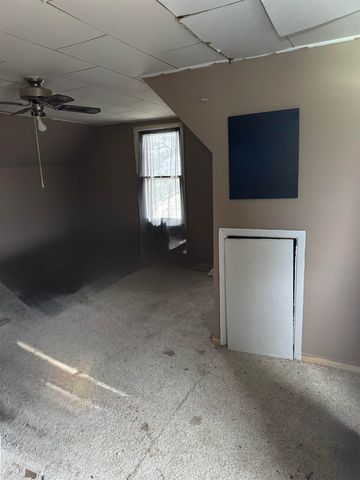 522 Mark Ave, Larned, KS 67550