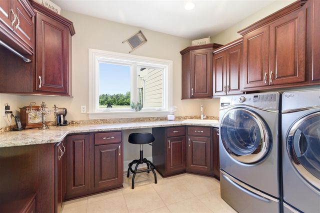 2122 Grange Road, Buchanan, MI 49107