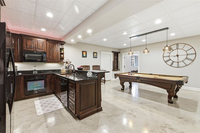 2122 Grange Road, Buchanan, MI 49107