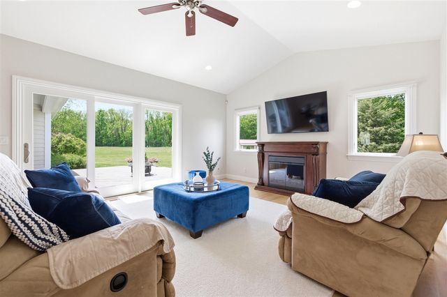 2122 Grange Road, Buchanan, MI 49107