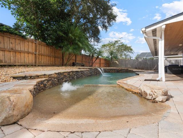 2283 EKANA DRIVE, Oviedo, FL 32765