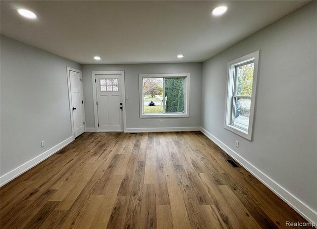 23960 Trombley Street, Clinton Township, MI 48035