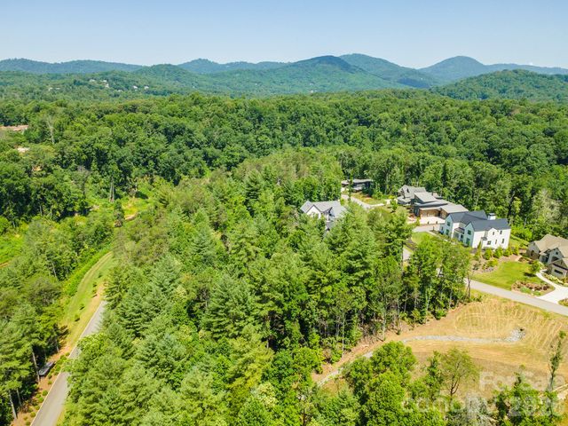 149 Riverbend Forest Drive 6, Asheville, NC 28805