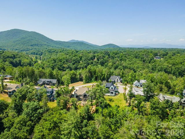 149 Riverbend Forest Drive 6, Asheville, NC 28805