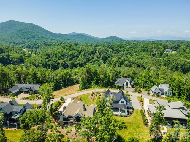 149 Riverbend Forest Drive 6, Asheville, NC 28805