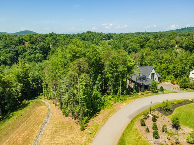 149 Riverbend Forest Drive 6, Asheville, NC 28805