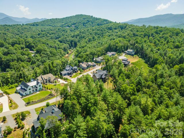 149 Riverbend Forest Drive 6, Asheville, NC 28805