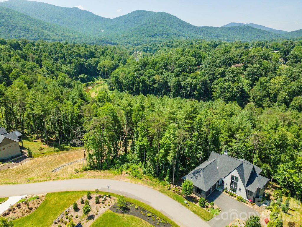 149 Riverbend Forest Drive 6, Asheville, NC 28805