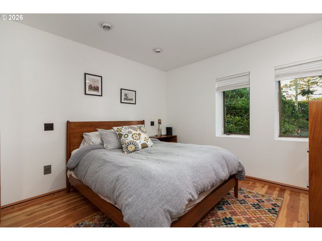 4333 Sw COAST Ave, Lincoln City, OR 97367