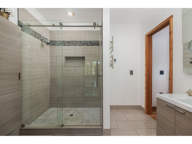 4333 Sw COAST Ave, Lincoln City, OR 97367