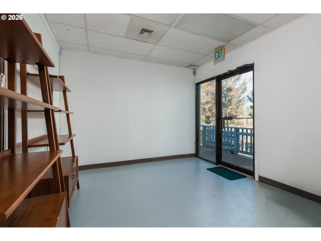 4333 Sw COAST Ave, Lincoln City, OR 97367