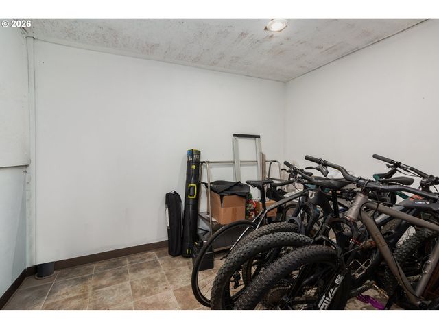 4333 Sw COAST Ave, Lincoln City, OR 97367