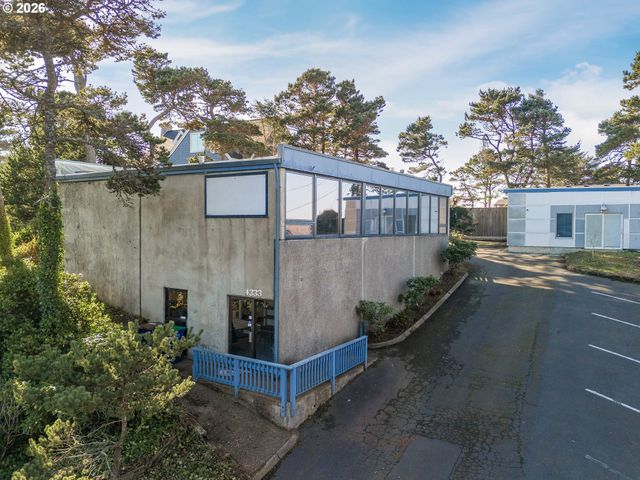 4333 Sw COAST Ave, Lincoln City, OR 97367