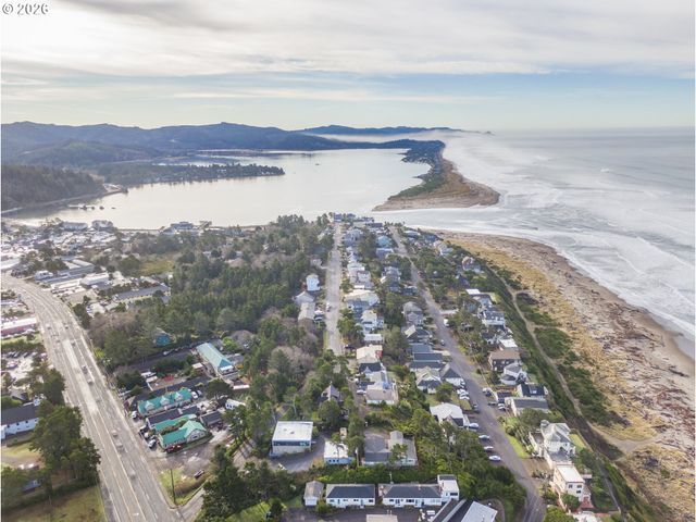 4333 Sw COAST Ave, Lincoln City, OR 97367