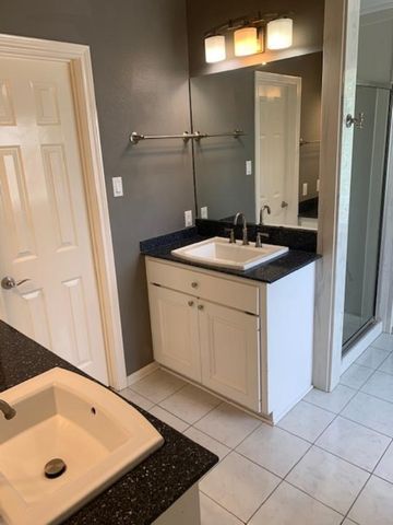 1130 Steven Drive, Alvin, TX 77511