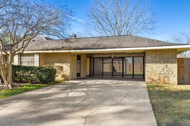 717 Tom Dr, Denham Springs, LA 70726