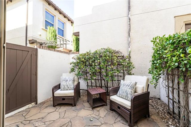 574 S Kroeger Street South, Anaheim, CA 92805