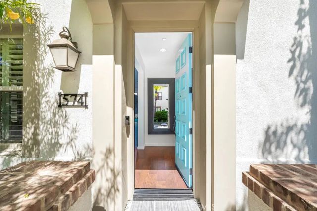 574 S Kroeger Street South, Anaheim, CA 92805