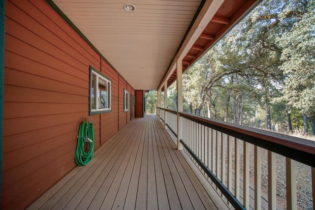 4915 Patterson Dr, Diamond Springs, CA 95619