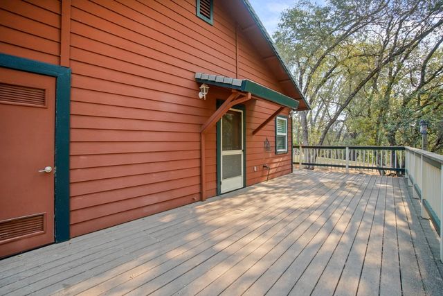 4915 Patterson Dr, Diamond Springs, CA 95619