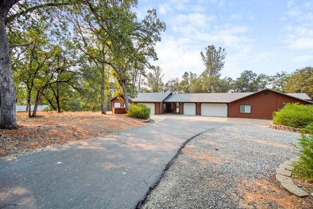 4915 Patterson Dr, Diamond Springs, CA 95619