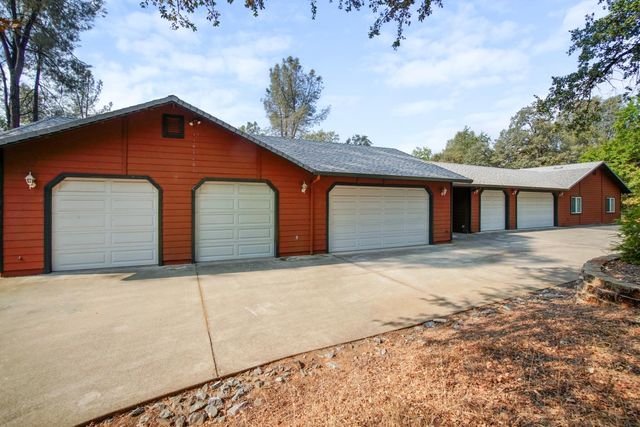 4915 Patterson Dr, Diamond Springs, CA 95619