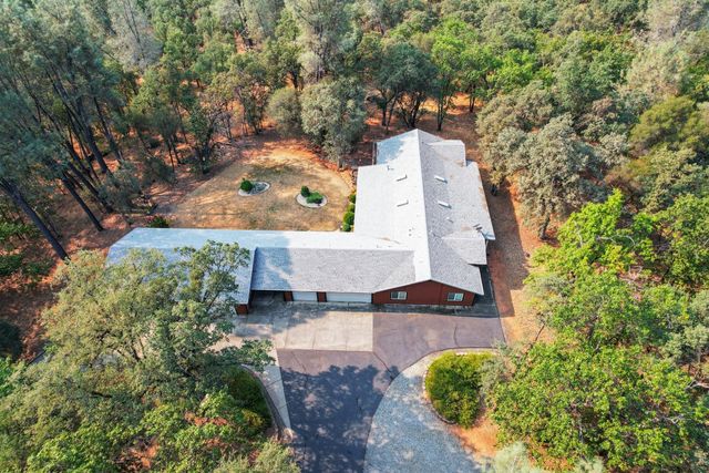 4915 Patterson Dr, Diamond Springs, CA 95619