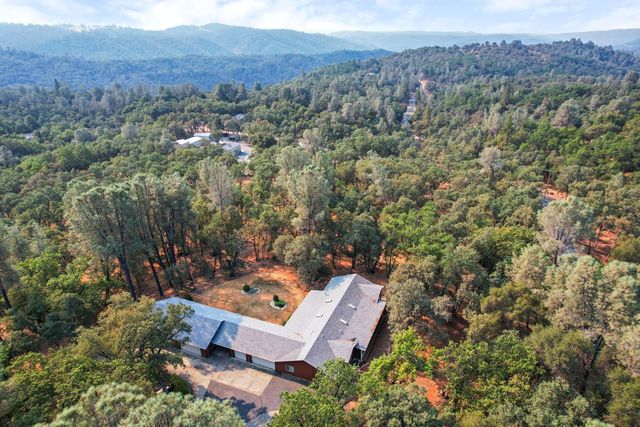 4915 Patterson Dr, Diamond Springs, CA 95619