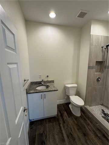 8036 Buttercup CIR, Labelle, FL 33935