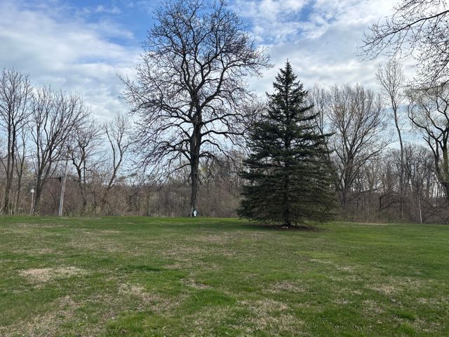 3950 E 34th Court, Hobart, IN 46342