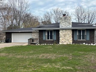 3950 E 34th Court, Hobart, IN 46342