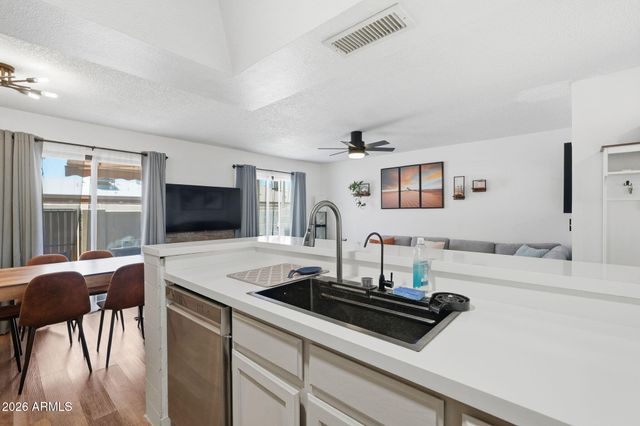 2970 N Oregon Street 8, Chandler, AZ 85225