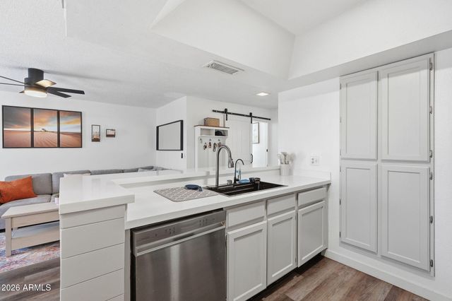 2970 N Oregon Street 8, Chandler, AZ 85225