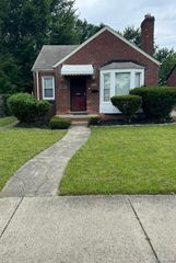 5521 Cadieux Road, Detroit, MI 48224