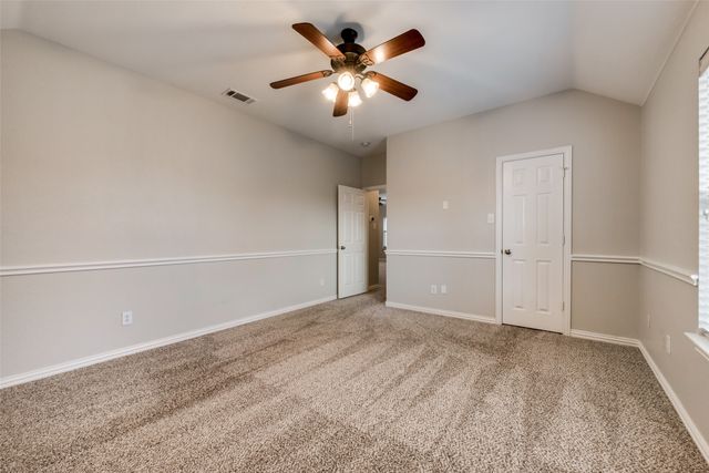 2569 Pinnacle Point Drive, Grand Prairie, TX 75054