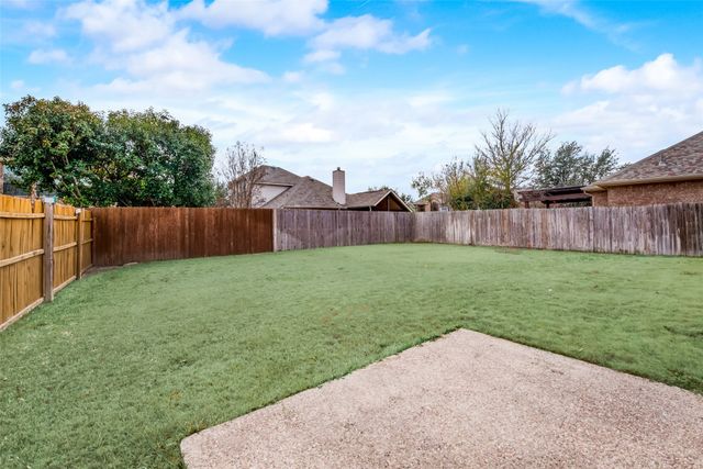 2569 Pinnacle Point Drive, Grand Prairie, TX 75054