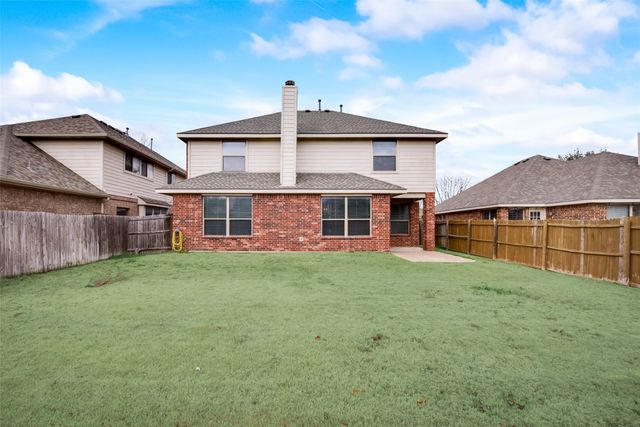 2569 Pinnacle Point Drive, Grand Prairie, TX 75054